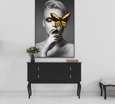 Tranh Cô Gái Đẹp Và Cánh Bướm